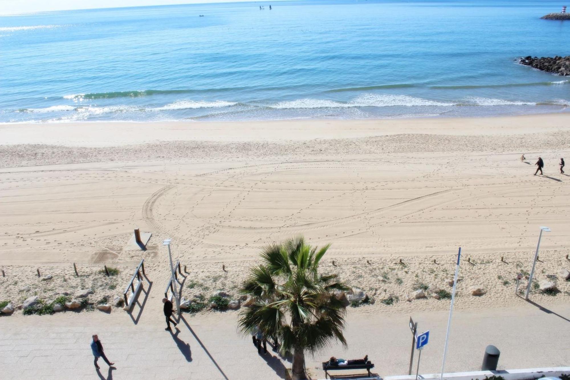 Quarteira Mar - Beach Front Bagian luar foto